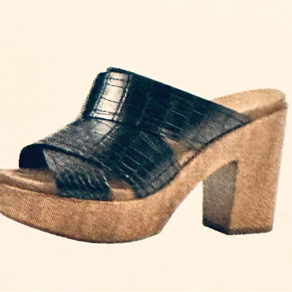 Women’s Shoes